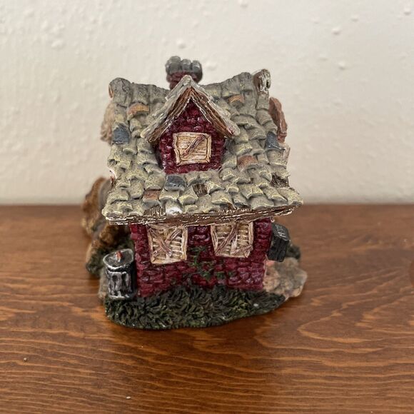 Boyds Bears "Huff P. Wolf with Bacon Porkchop Hamlet" 3 Little Pigs house #2456 - Picture 4 of 9